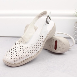 Kožené pohodlné dámské celoprolamované sandály, bílé Rieker 41350-80 bílý 7
