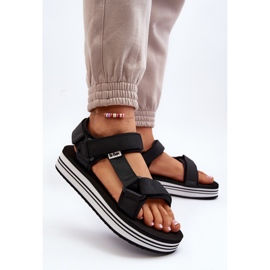 Dámské sandály na platformě Lee Cooper LCW-24-05-2753 Black černá 11