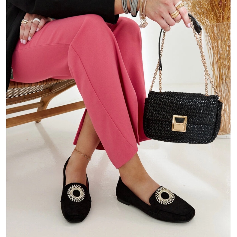 Černé mokasíny zdobené kamínky Celena černá 1