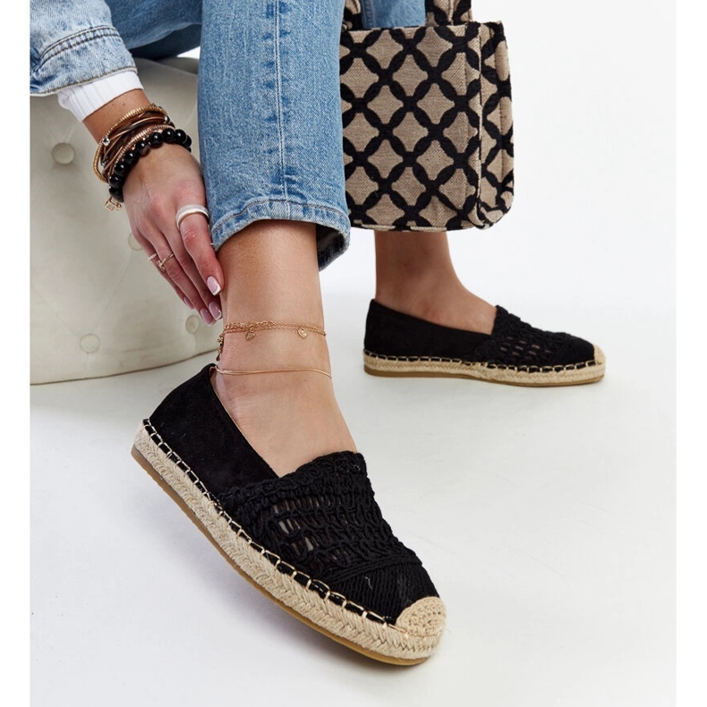 Černé prolamované espadrilky od Gordany černý 1
