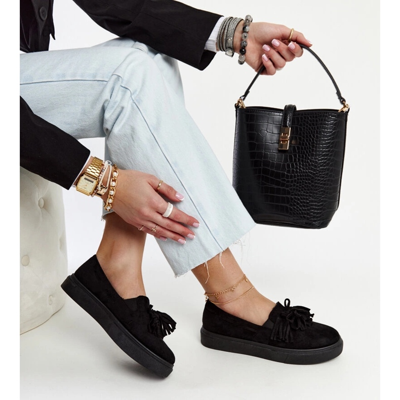 Černé boty se střapci od Adaldridy černá 1