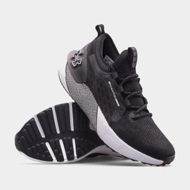 Boty Under Armour Hovr Phantom 3 M 3026582-003 černý 1