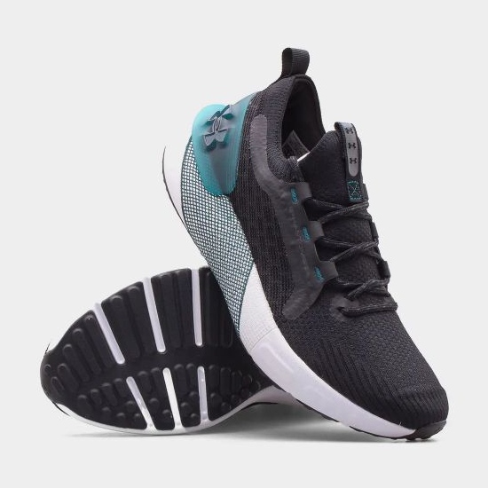 Boty Under Armour Hovr Phantom 3 M 3026582-004 černý 1