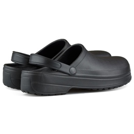 Černé celorozepínací žabky Kroksy černý 1