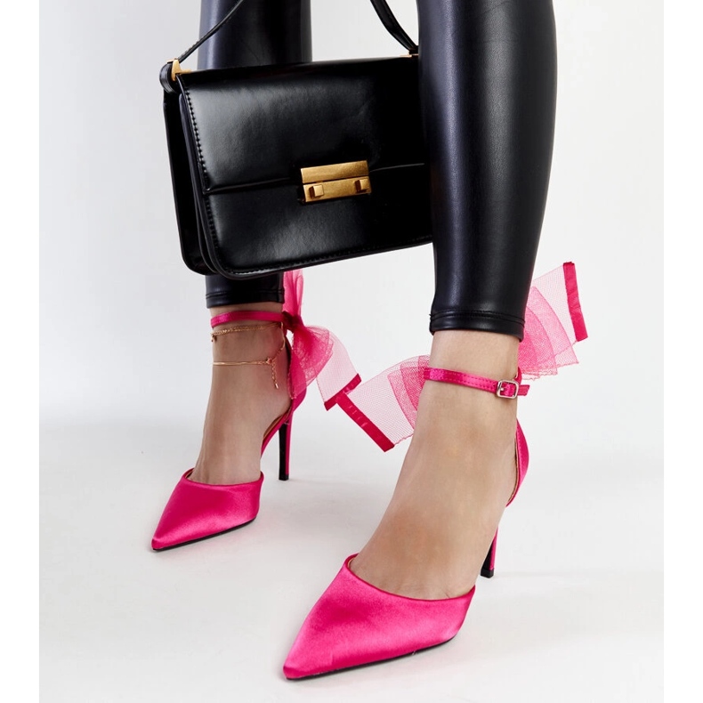 Tmavě růžové lodičky s mašlí od Ilaysa růžový 1