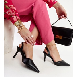 Černé lodičky na otevřeném podpatku Fontanile černá 1