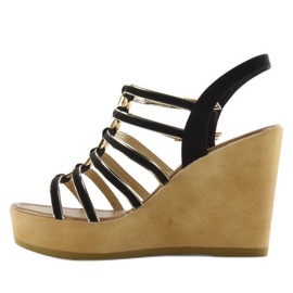 Sandály na klínku GM-5032 černé černý 1