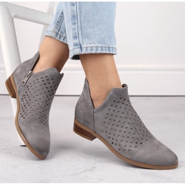 Dámské semišové kotníkové boty s výřezem, šedá Vinceza 58240 1