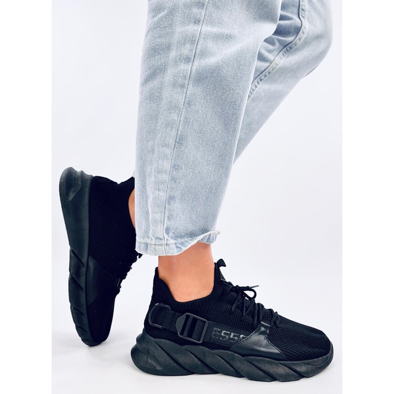 Černé ponožkové tenisky Wades černá 2 Černé ponožkové tenisky Wades černá 2