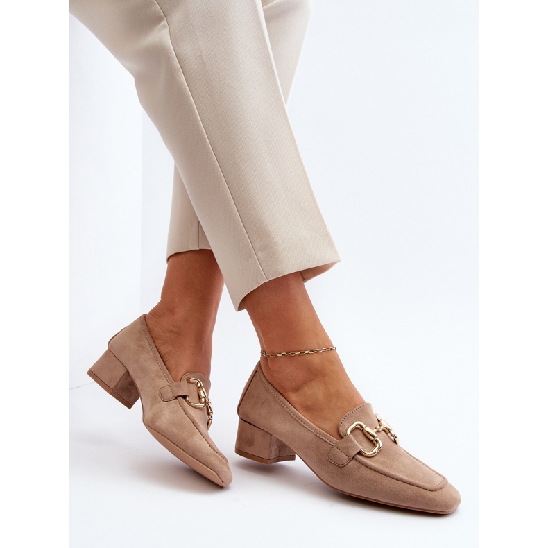 Béžové lodičky na podpatku s ozdobou Dolvira béžový 1