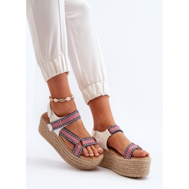 Dámské sandály na spletené masivní podrážce, bílá Luminea bílý 1