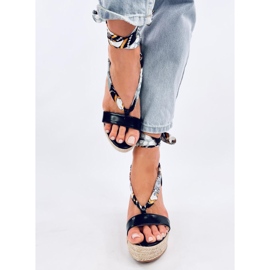 Espadrilové sandály na klínku Birrel Black černý 1
