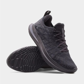 Boty Under Armour Velociti 3 M 3026117-001 černá 1