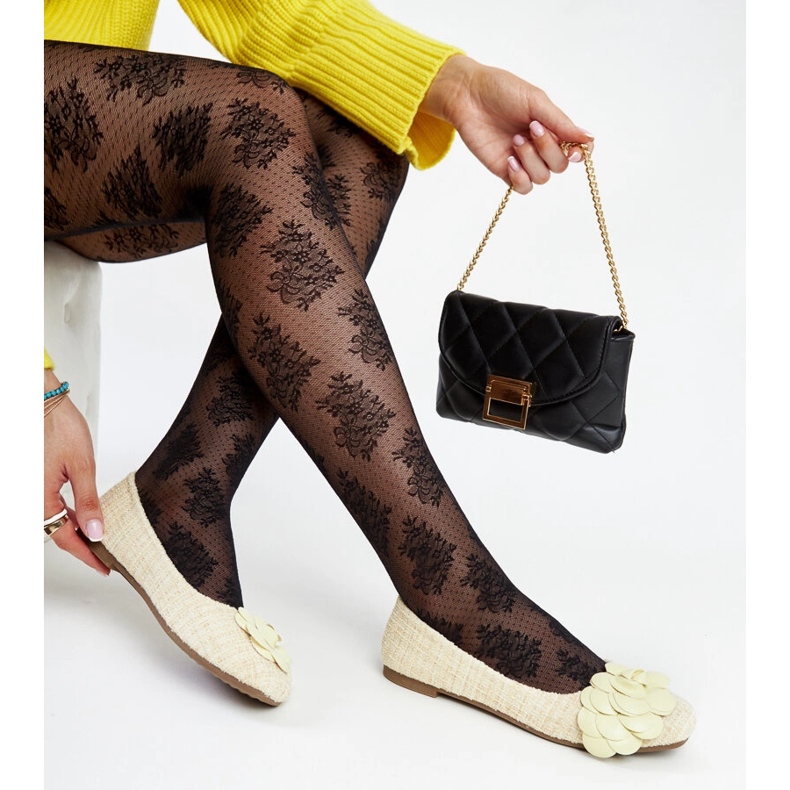 Žluté balerínky s ozdobným květem Mateja žlutá 1