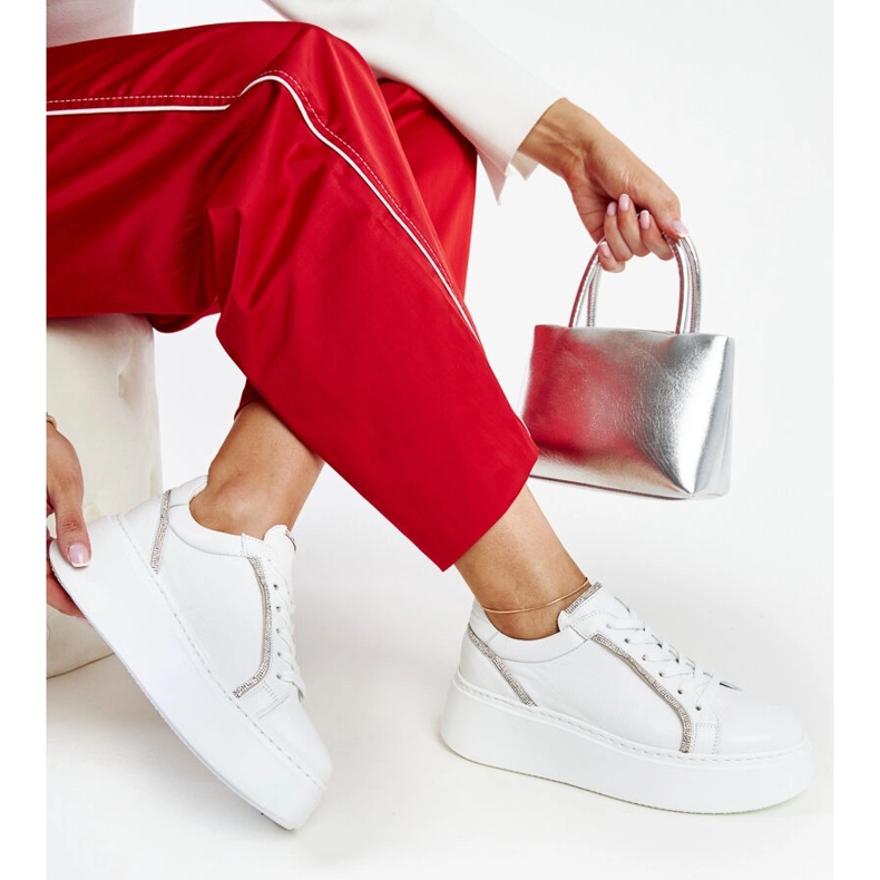 Bílé kožené tenisky Karino s kamínky bílý 1