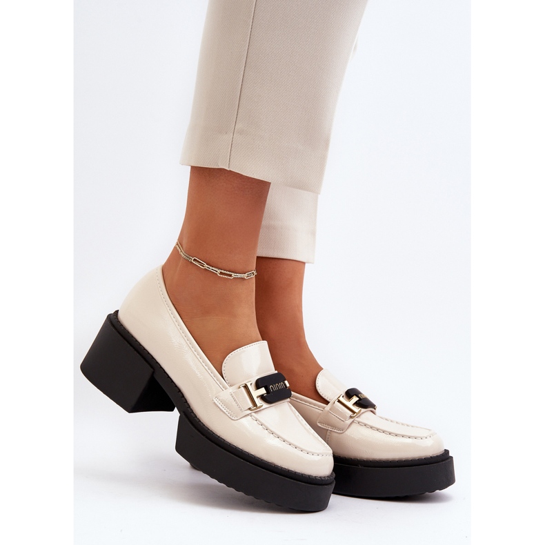 Vinceza Dámské lakované mokasíny s robustními podpatky, světle béžová Ridulvi béžový 2