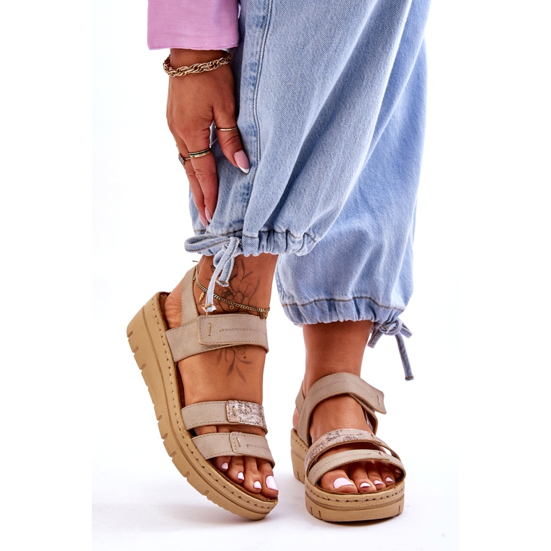 Vinceza Dámské kožené sandály na suchý zip, béžová béžový 1