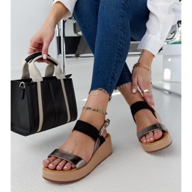 Sandály na klínku Tonka černý 1