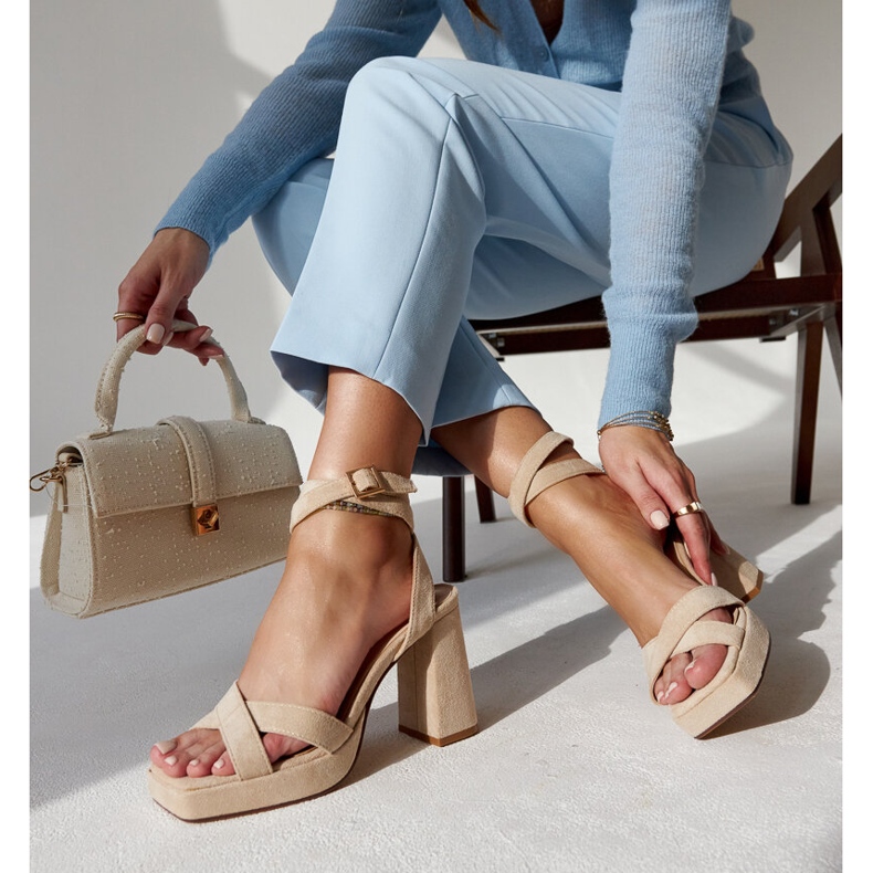 Béžové semišové sandály na vysokém podpatku Salla béžový 1