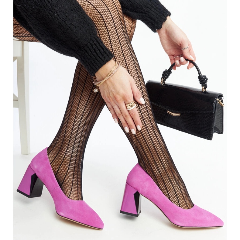 Tmavě růžové kožené lodičky na vysokém podpatku značky Vinceza růžový 1