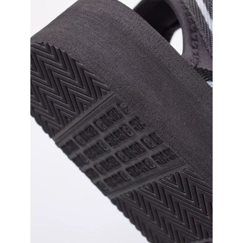 Dámské sandály na suchý zip Big Star LL274784 Black černý 4