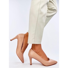 Lodičky na nízkém podpatku Greave Nude béžový 2