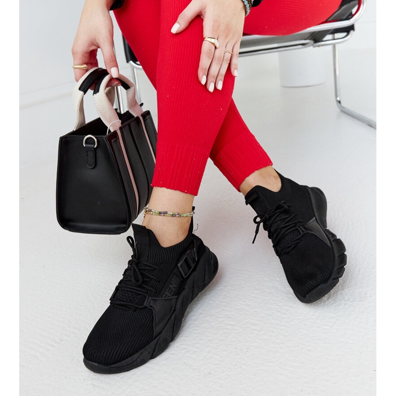 Černé lehké sportovní tenisky Faruz černá 1