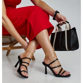 Černé žabky Semira na vysokém podpatku černá 1 Černé žabky Semira na vysokém podpatku černá 1