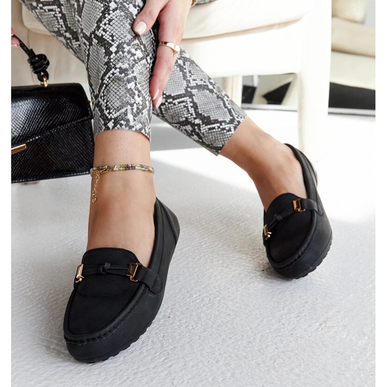 Černé mokasíny s matným povrchem Scafati černá 1