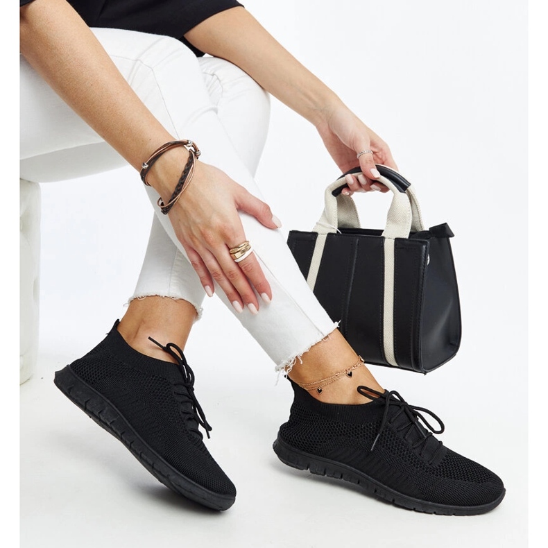 Černé látkové tenisky Zahira černá 1