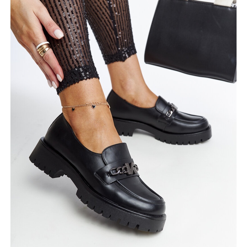 Černé kožené mokasíny Vinceza černá 1