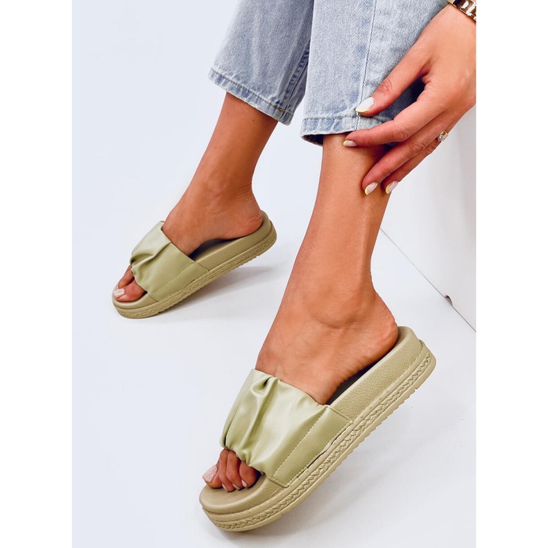 Dámské pantofle Atissa Green zelená 2