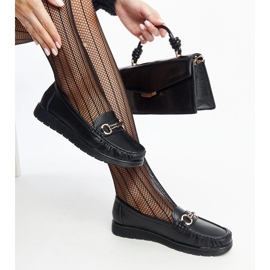 Černé mokasíny s přezkou od Anisah černá 1