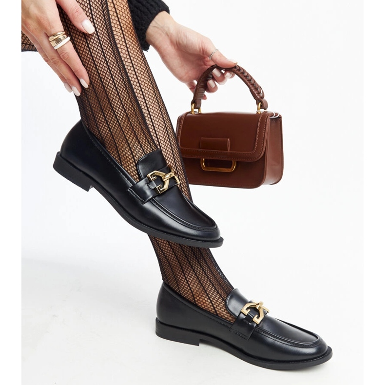 Mokasíny Lea s černou přezkou černá 1