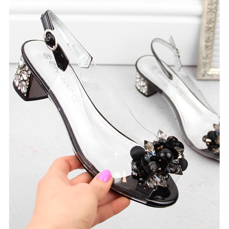 Transparentní dámské sandály s korálky, černé Potocki WS43300 černá 1