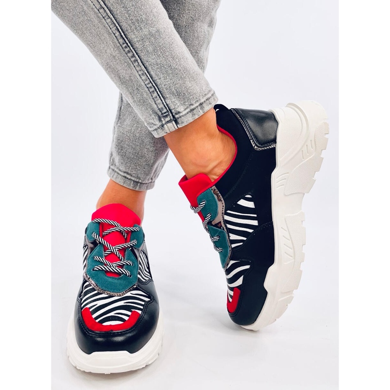 Trenéři Yeva Black černá 1