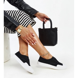 Černé nazouvací tenisky Feyza černá 1