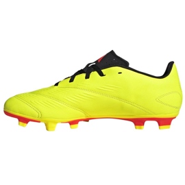 Kopačky Adidas Predator Club FxG M IG7757 žluť 1