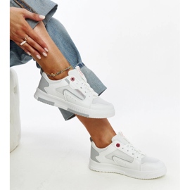 Bílé dámské tenisky Cross Jeans bílý 1