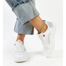 Bílé dámské tenisky Cross Jeans bílý 3