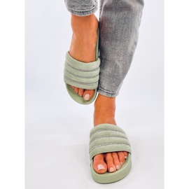 Lynne Green štrasové skluzavky zelená 1