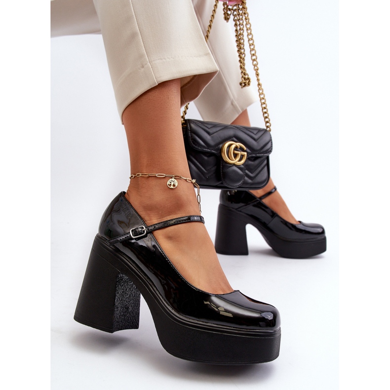 Dámské lakované boty na platformě a vysokém podpatku Big Star NN274004 Černá 2