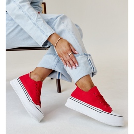 Červené tenisky Bahira se silnou podrážkou 1