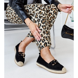 Černé espadrilky s řetízkem od Radwana černý 1