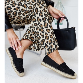 Černé espadrilky s Kalba výšivkou černý 1