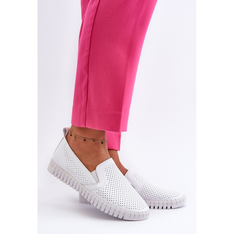 Vinceza Dámské prolamované kožené nazouvací boty, bílá Theophia bílý 2