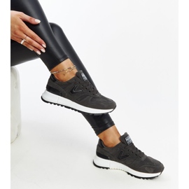 Tmavě šedé tenisky se silnější podrážkou Olonio šedá 1