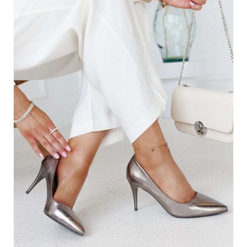 Šedé metalické vysoké podpatky s koženou vložkou Paume šedá 1