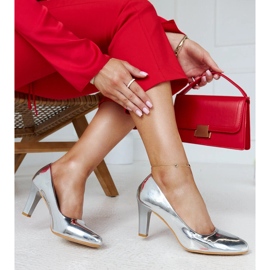 Stříbrné lodičky na vysokém podpatku s koženou stélkou Vélizy stříbrný 2