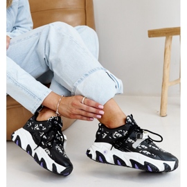 Černé tenisky se silnou podrážkou Melsen černá 1 Černé tenisky se silnou podrážkou Melsen černá 1